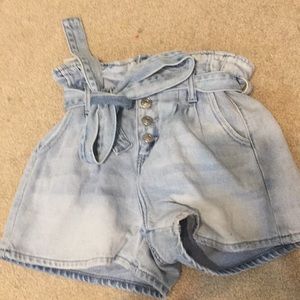 American eagle mom shorts
